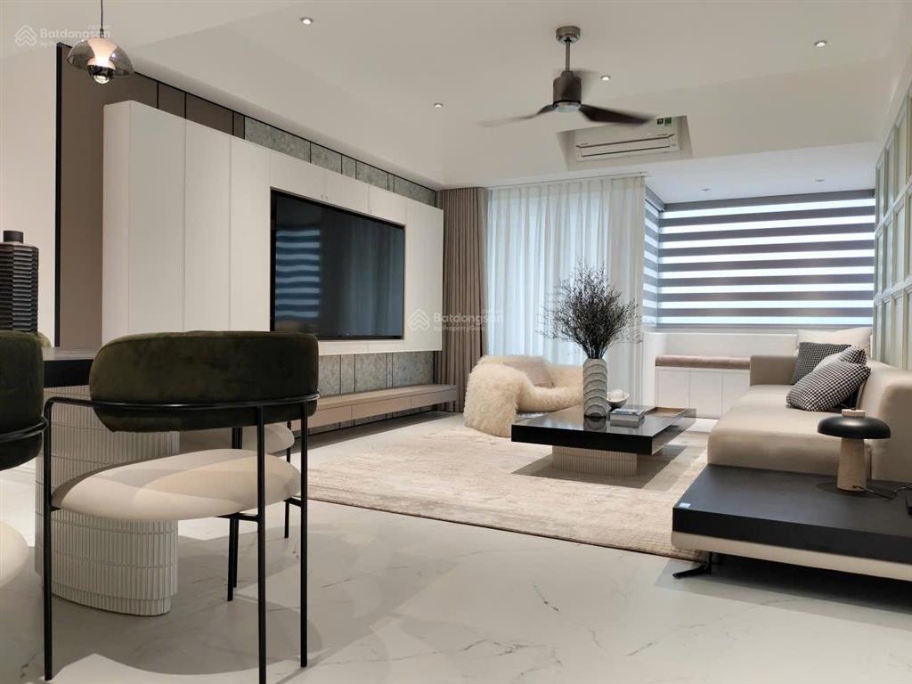 Căn hộ cc 3pn, 2wc tại nguyễn đức cảnh, tân phong, q7, 12,2 tỷ, view đẹp