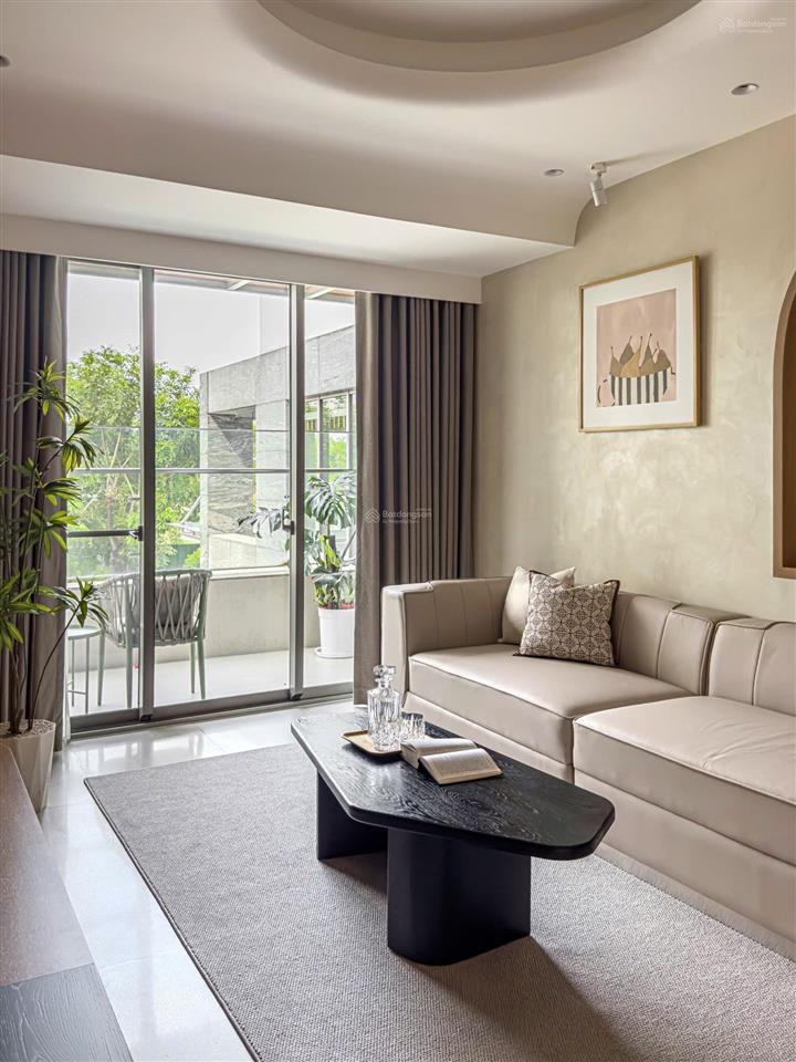 Bán căn hộ chung cư đẹp tại chung cư hưng phúc, giá ưu đãi 10 tỷ, diện tích 105m²