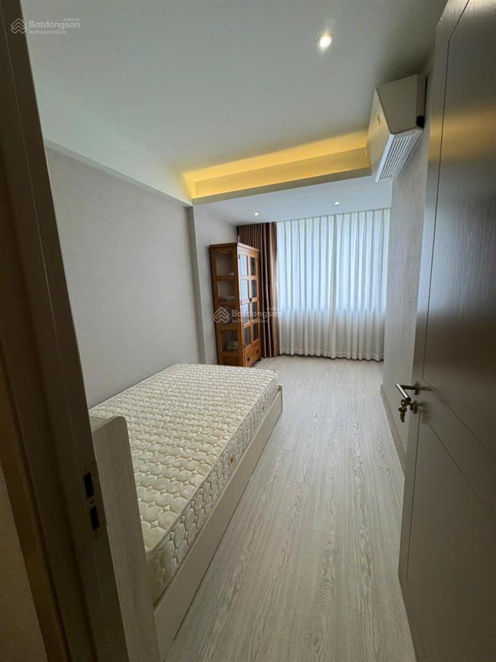 Bán căn hộ cc mỹ khánh 1, 9,5 tỷ, 113m2, view đẹp, giá tốt, tân phong, q7, tp.hcm