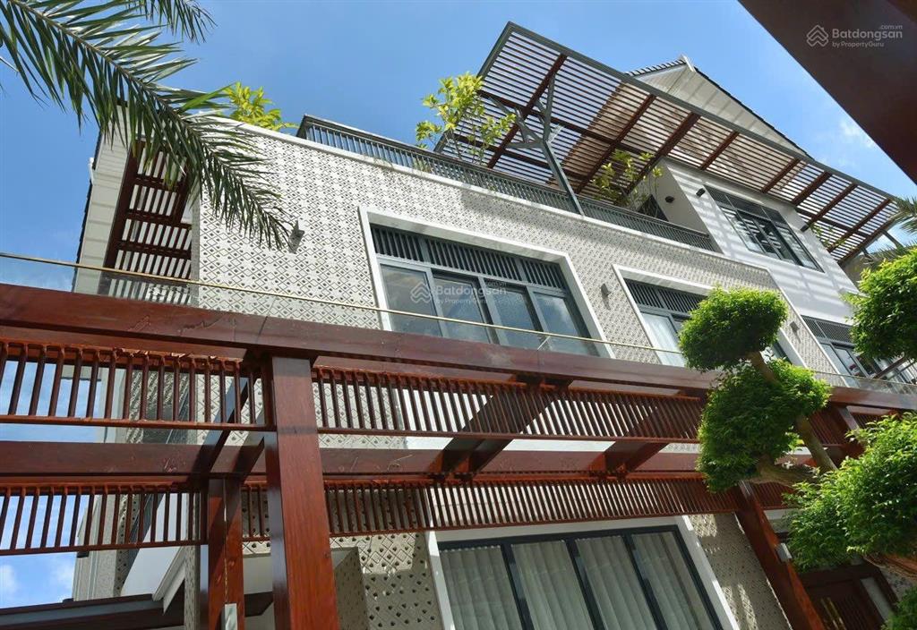 Cho thuê nhà biệt thự 6pn, 6wc tại phú mỹ hưng, 240 triệu, 352m2 có hồ bơi