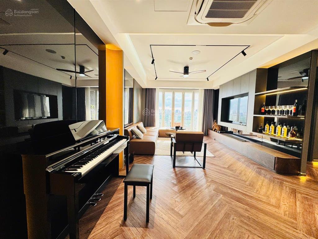 Bán căn hộ riverside residence view sông, giá cực chất 17,7 tỷ, 143 m2, 3pn, 2vs