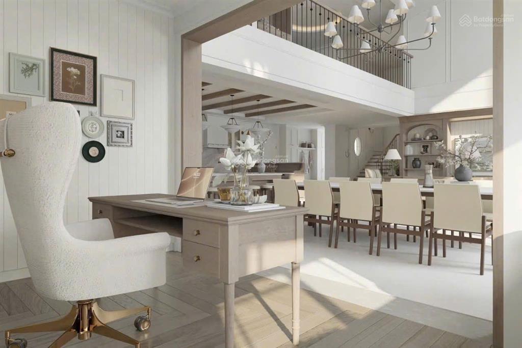 Bán penthouse phú mỹ hưng, 43 tỷ vnd, 438m2, 3pn, 2wc, nội thất đầy đủ