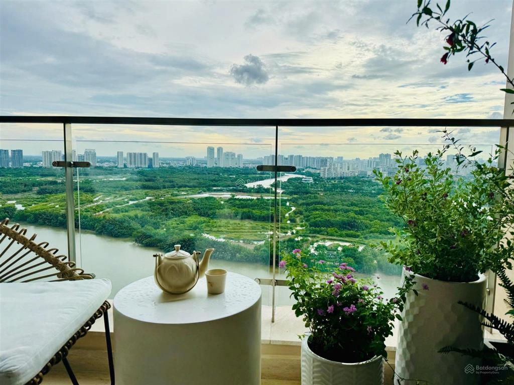 Bán căn hộ view sông tại riverside residence, 18,8 tỷ, 143m2, nhà đẹp