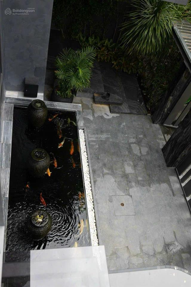 Cho thuê biệt thự tại phú mỹ hưng, 185 triệu, 302 m2, 5pn, 5wc, đầy đủ nội thất cao cấp