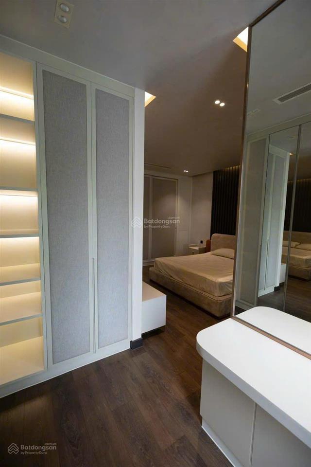 Cho thuê biệt thự tại phú mỹ hưng, 185 triệu, 302 m2, 5pn, 5wc, đầy đủ nội thất cao cấp
