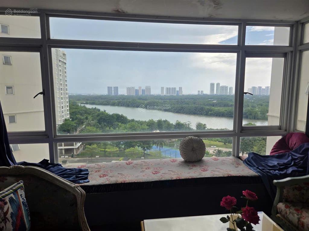 Bán cc riverside residence, 17,3 tỷ vnd, 180m2, căn góc 4pn 4wc, có ô xe hơi