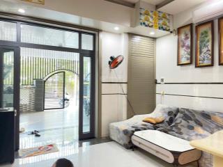 Hạ gía còn 2,3 tỷ nhà đẹp kdc sght  full nội thất  sổ riêng  cách biển lagi 5p