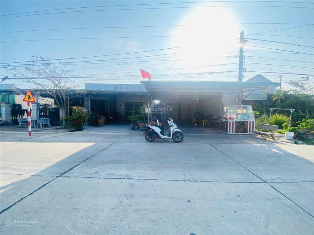 Sở hữu ngay 14x30(500m²) mặt tiền đ.đinh công tráng  cách biển 1km  làm homestay cực đẹp