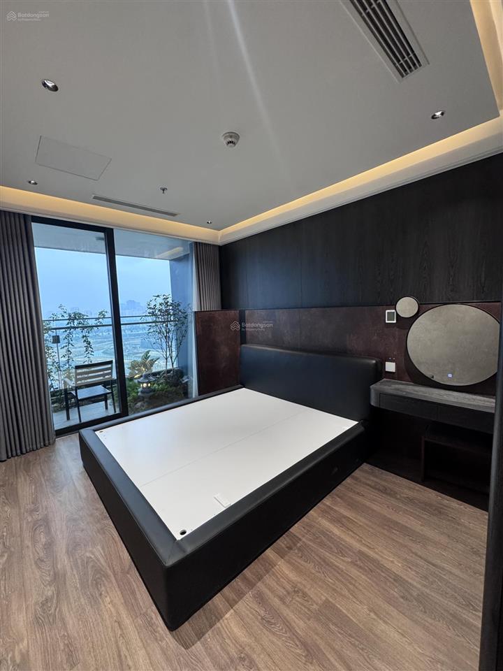 Bán gấp 3pn để chuyển sang căn lớn hơn tại sunshine golden river