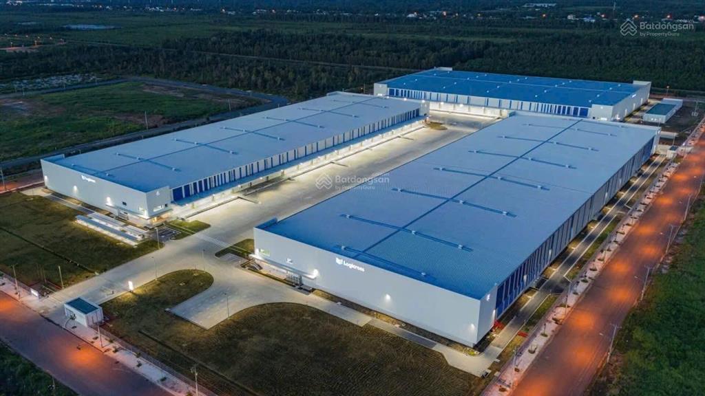 Nhà xưởng cho thuê 100.000m2 thuộc long an (tây ninh mới) (giá 45ng vnđ/ m2)