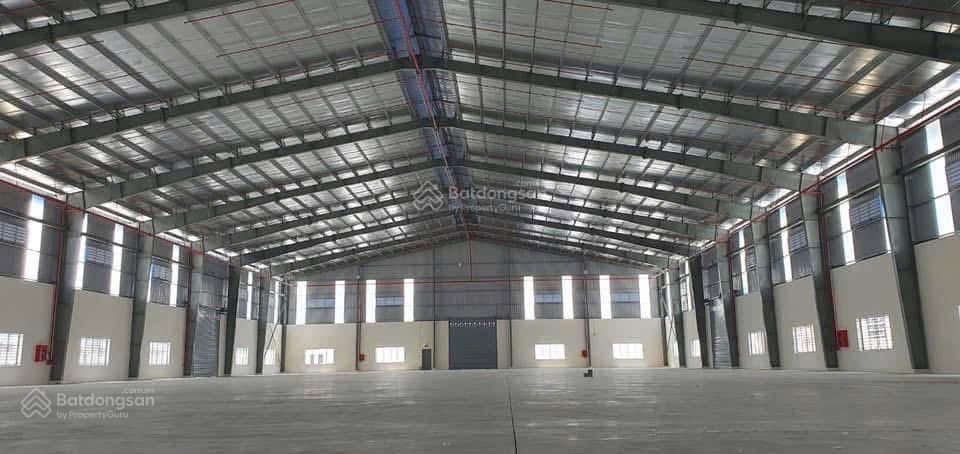 Nhà xưởng cho thuê 5000m2 trong kcn đức hoà  long an