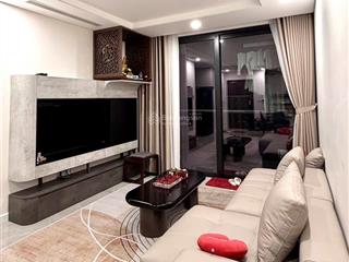 Cực hiếm gia đình cần bán căn hộ 80m2 2pn nội thất nhập khẩu xịn giá 9.5 tỷ bao thuế phí.