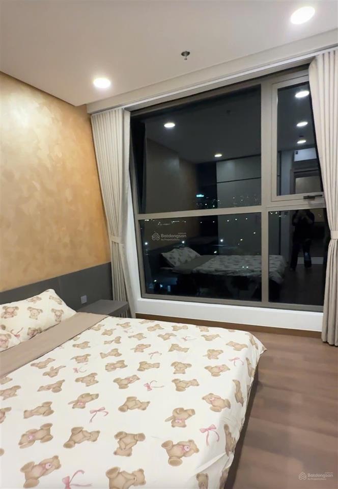 Cho thuê cc 3pn 2wc, 97m2 tại khai sơn city, giá ưu đãi 15 triệu vnd ( hỗ trợ phí dịch vụ ).