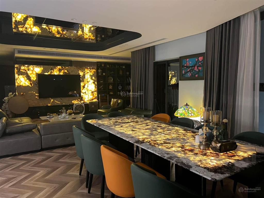 Bán căn hộ 172m2, 3pn + 2wc tại le grand jardin sài đồng, 16,1 tỷ