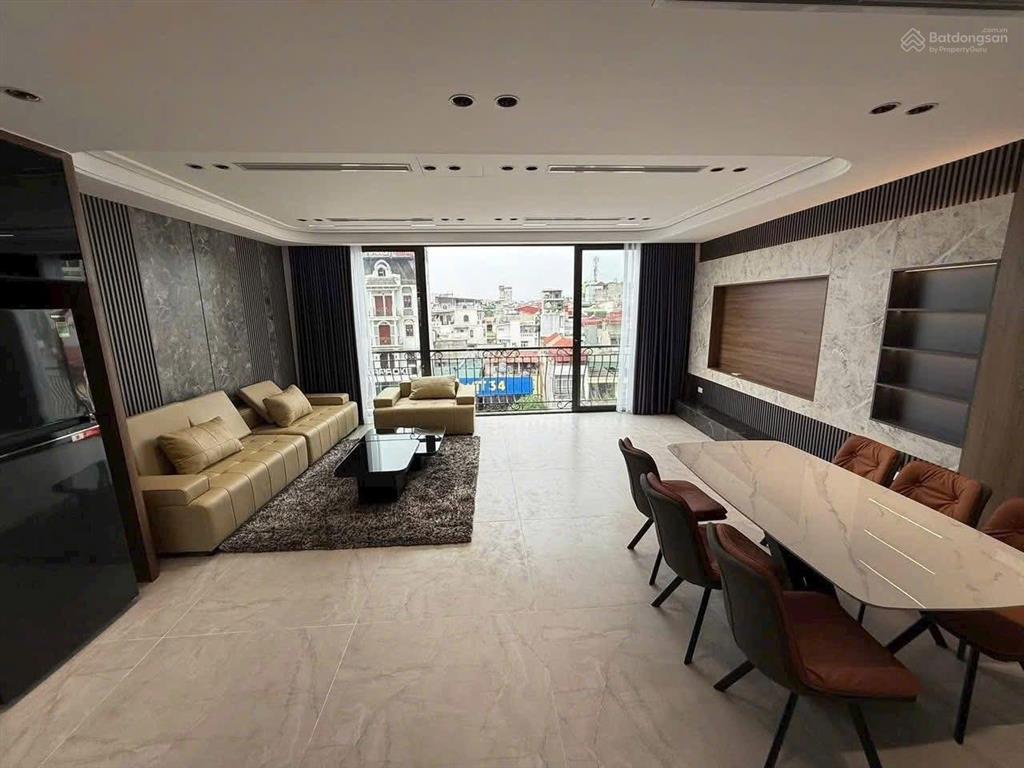 Cho thuê nhà mặt phố hồng tiến, giá 40 triệu vnd, 50m2x6 tầng, nhà đẹp, vị trí đắc địa