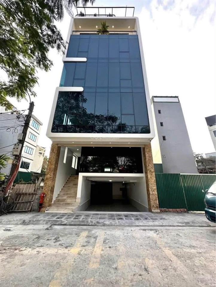 Cho thuê tòa nhà văn phòng 100 m2, giá 100 triệu/tháng tại 61, cổ linh, long biên, hà nội