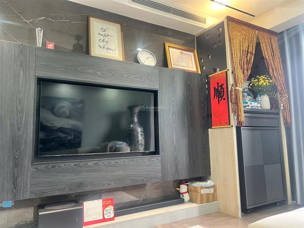 Bán căn hộ tầng cao nội thất nhập khẩu 113m2 3pn chung cư berriver. giá 11,1 tỷ bao thuế phí.