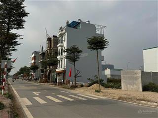 Thật 100%! bán nhanh lô đất đấu giá huỳnh cung  phan trọng tuệ 81m2 giá 16 tỷ sổ đỏ đầy đủ