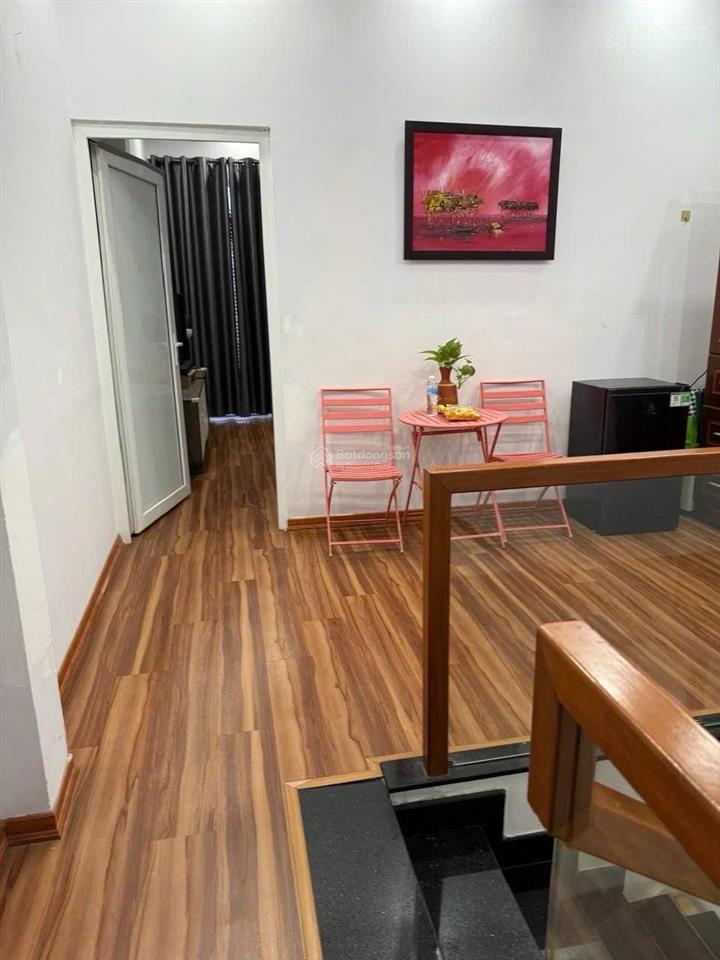 Bán nhà 3 tầng mt bùi thị xuân sơn trà cách biển mỹ khê 3 phút .