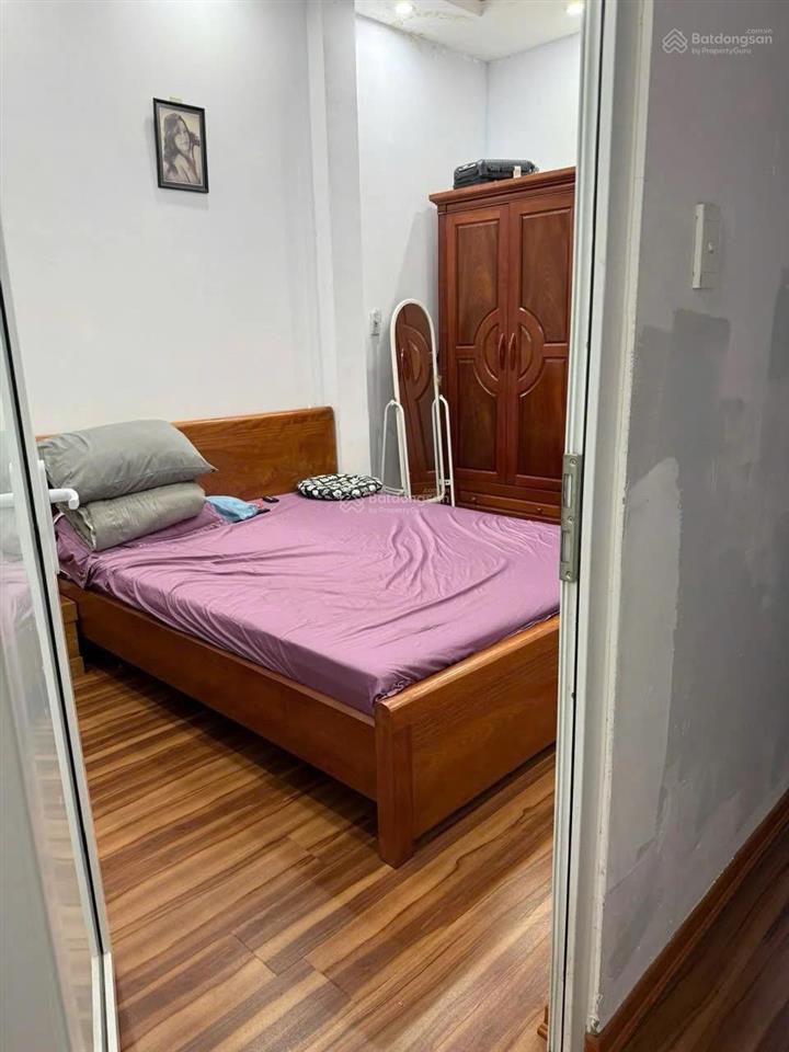 Bán nhà 3 tầng mt bùi thị xuân sơn trà cách biển mỹ khê 3 phút .