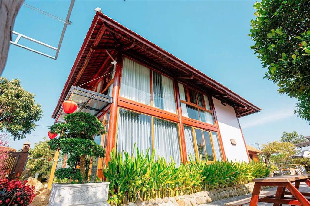 Villa nghỉ dưỡng ven sông dòng tiền 700tr / năm