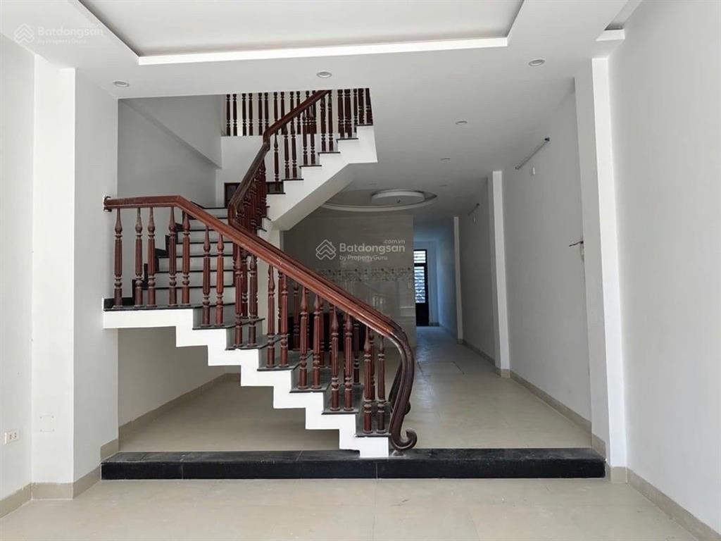 Nhà 3 tầng mt tôn thất thiệp gần phố tây an thượng cách biển mỹ khê 300m