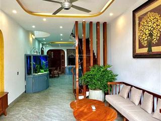Nhà 3 tầng mt tô hiệu hoà minh liên chiểu gần biển nguyễn tất thành .