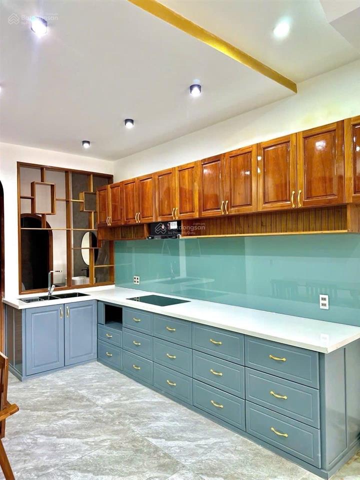 Nhà 3 tầng mt tô hiệu hoà minh liên chiểu gần biển nguyễn tất thành .