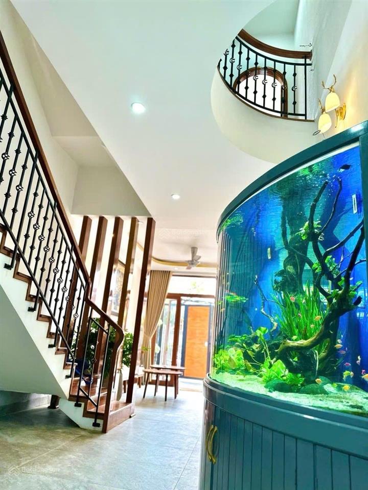 Nhà 3 tầng mt tô hiệu hoà minh liên chiểu gần biển nguyễn tất thành .