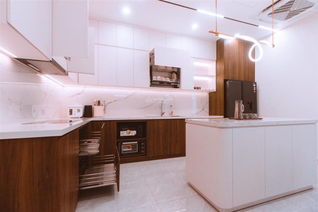 Villa tô hiến thành gần biển mỹ khê doanh thu 200tr/ tháng
