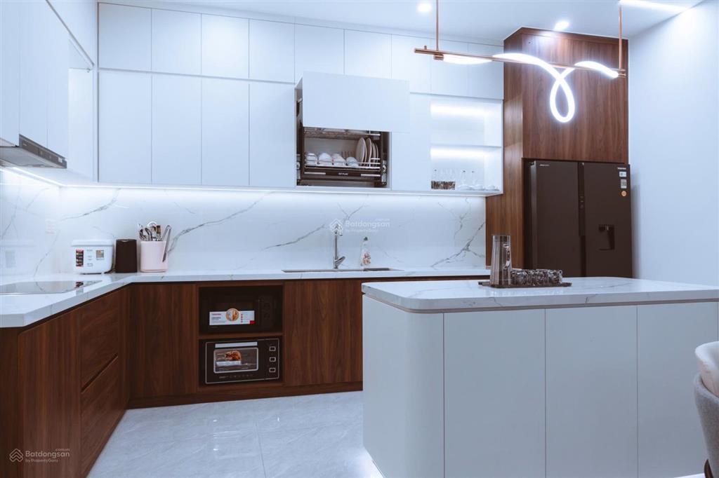 Villa tô hiến thành gần biển mỹ khê doanh thu 200tr/ tháng