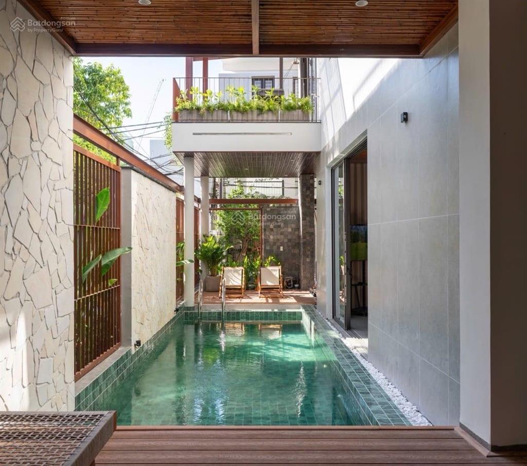 Villa 2 mặt tiền siêu gần biển, dòng thu 110tr/tháng.