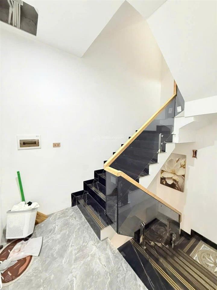 Cc cần bán lk khu tđc ngô thì nhậm  hà đông, phân lô ôtô tránh, gần phố, dt 42m2x5t, nhỉnh 12 tỷ