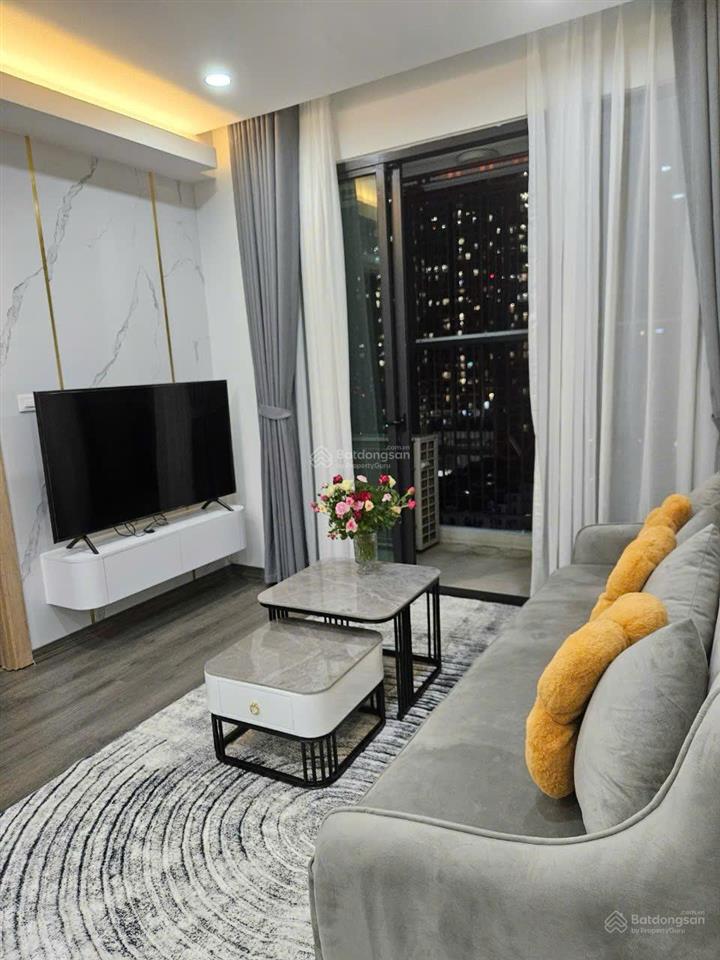 Bán cắt lỗ căn 52,6m2 hd mon  có slot xe ô tô giá 4,95 tỷ sổ hồng sẵn sàng sang tên ngay