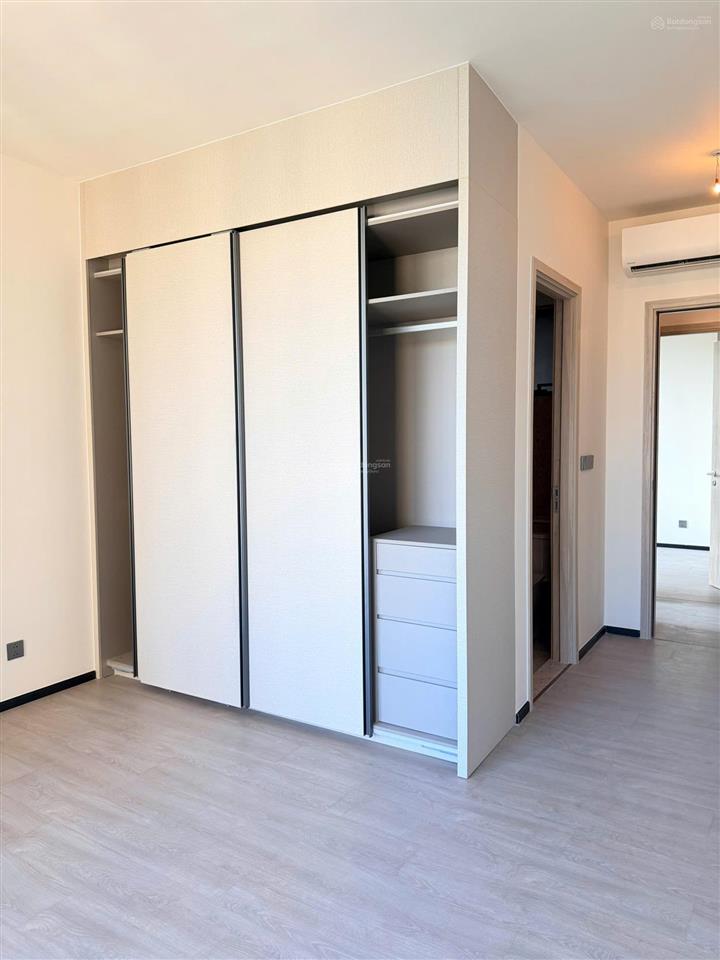 Cho thuê căn hộ 2n2w hướng đông nam 62m giá 8,5 triệu/tháng