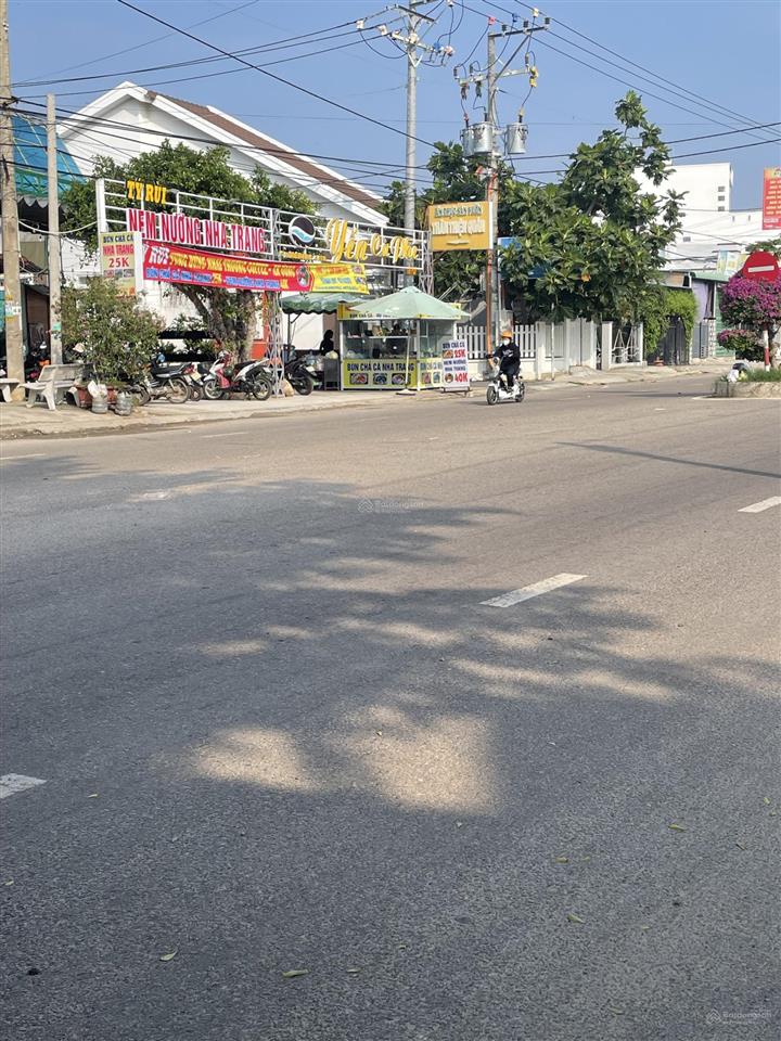 Bán nhà đất biển phước thể! mặt bằng kinh doanh, trên đường hai bà trưng, xã liên hương