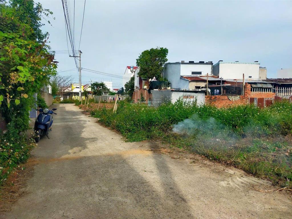 Đất đầu tư thôn đông dinh, diên toàn, diên khánh, phù hợp tách 2 lô, sát khu tđc diên toàn