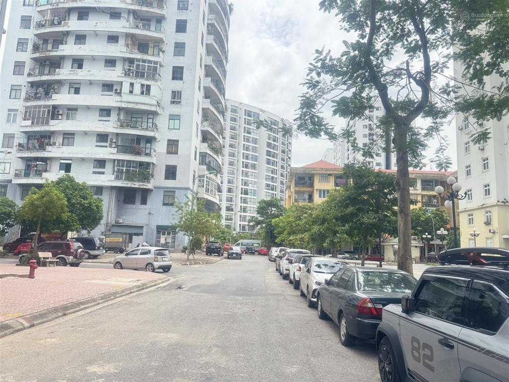 Cc bán lk 120m², 5 tầng, khu cán bộ các ban đảng, ngay aeon long biên, đối diện 4 tòa chung cư!
