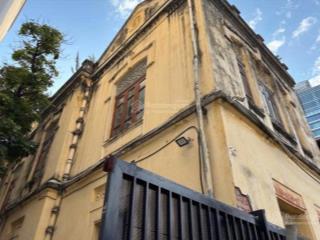 Siêu phẩmmặt phốtrần hưng đạohoàn kiếm399m24tmặt tiền 10mlô góckinh doanhgiá 300 tỷ có tl