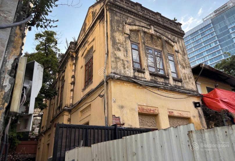 Siêu phẩmmặt phốtrần hưng đạohoàn kiếm399m24tmặt tiền 10mlô góckinh doanhgiá 300 tỷ có tl