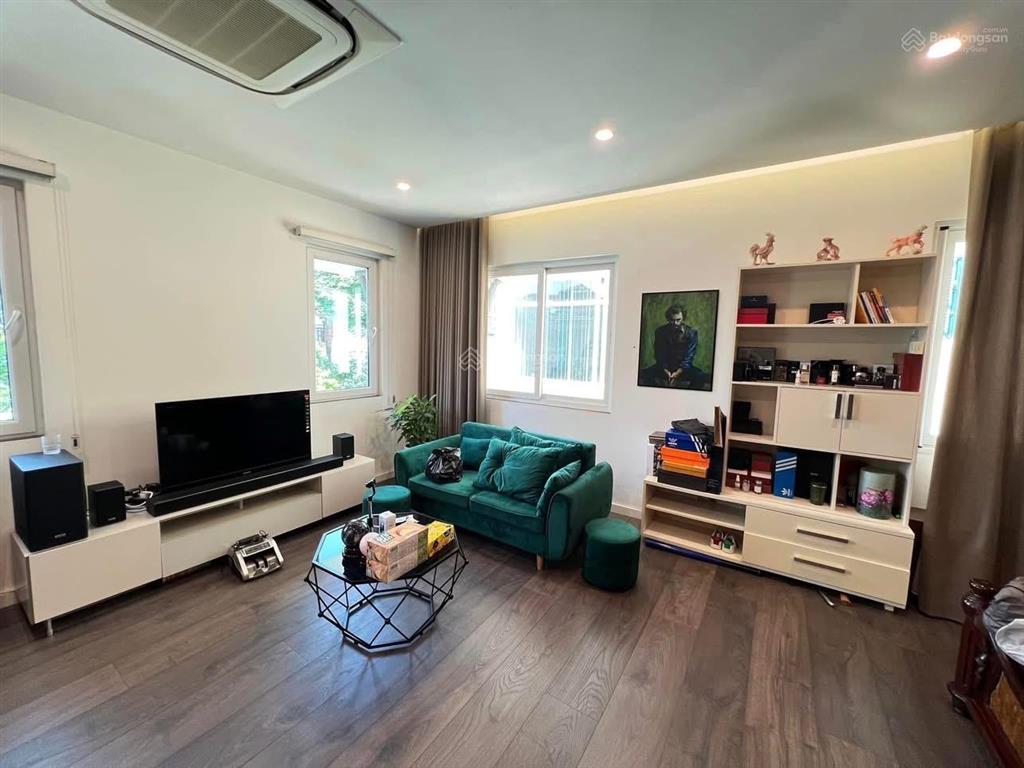 Cần bán gấpmặt phố khâm thiên195m26t mặt tiền 8,5m vỉa hè rộngkinh doanh giá 78 tỷ  có tl