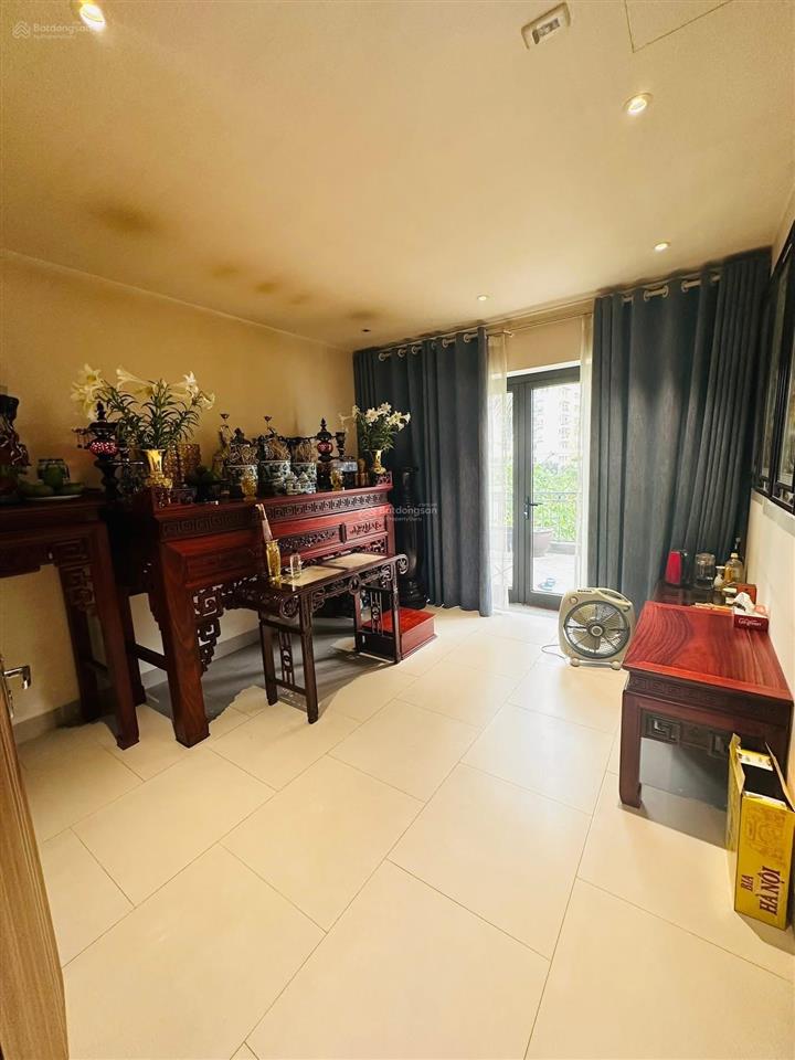 Cần bán nhanh biệt thự võ chí công 210m2 4t  mt 13m kinh doanh gần hồ tây  48,5tỷ có thương lượng