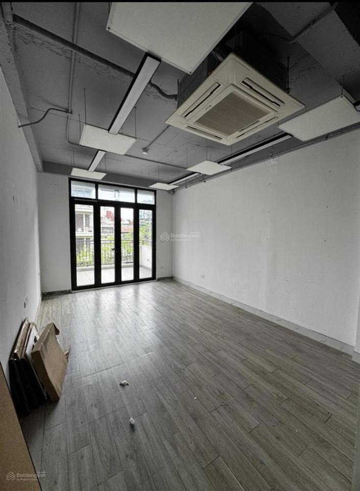 Chuyển công tácbán gấp mặt phố khâm thiên42m25tmt 4,5mlô góckinh doanhgiá 16 tỷ có tl