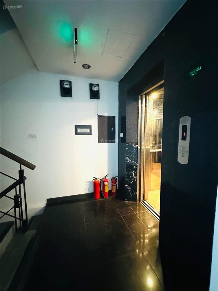 Siêu vipmặt phố quảng khánhtây hồview hồ350m26tmặt tiền 15mgiá 300 tỷ có thương lượng