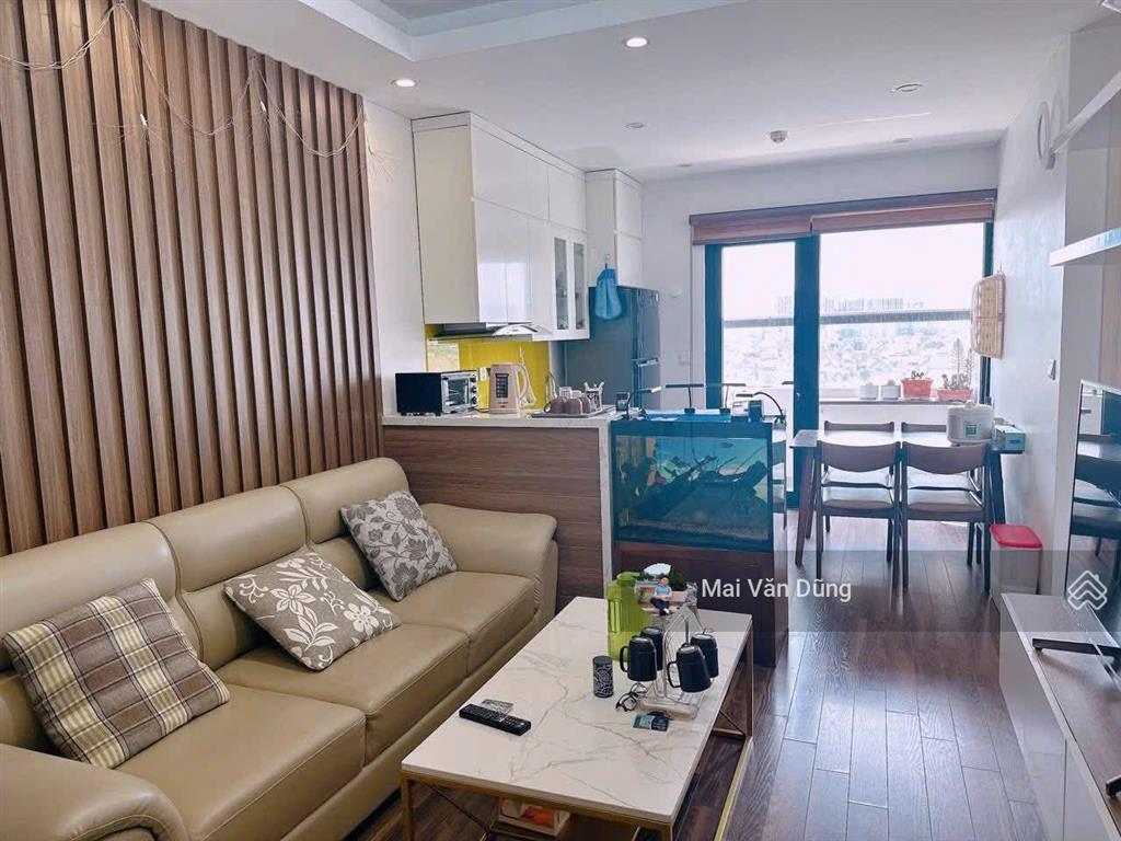 Bán căn hộ 2 ngủ ecocity việt hưng.