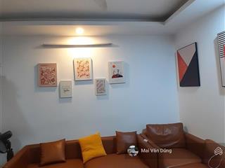 Chuyển nhượng căn chung cư 3 ngủ việt hưng, giá chỉ 4.5 tỷ.