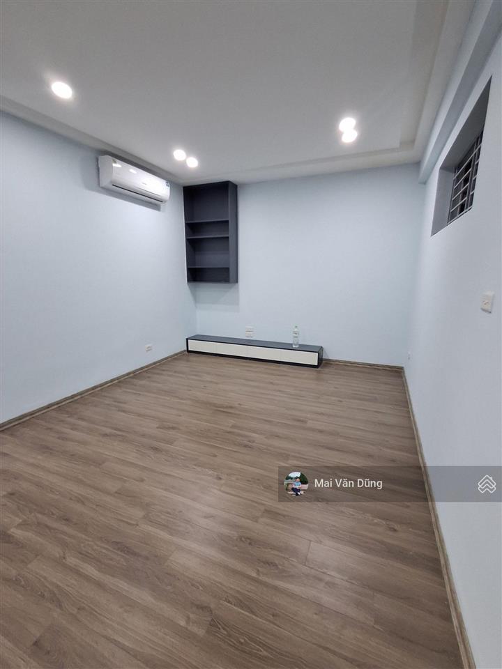 Bán cc 3pn 2wc tại khu đô thị việt hưng, 4,85 tỷ, 90m2, giá siêu hời!