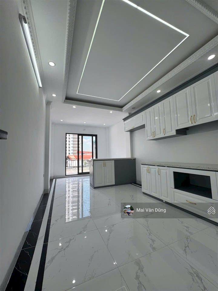 Bán nhà riêng 52m2, xây 5 tầng, thang mây, 8,99 tỷ tại đức giang, long biên, hà nội  hot! view đẹp