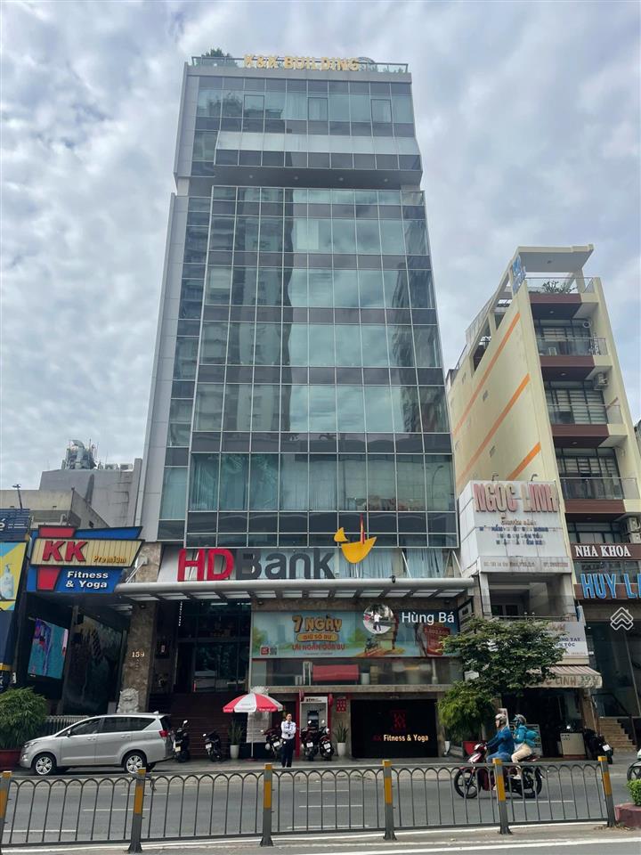 Siêu phẩm tòa nhà mặt tiền tân sơn nhì ! dt 10 x 65m. hầm 7 tầng  hđt 350 triệu. giá chỉ 80 tỷ