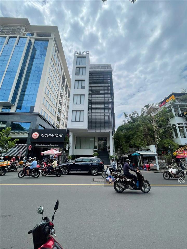 Bán gấp tòa nhà ngay sân bay ! mặt tiền phổ quang  8.6 x 35m  hầm 6 tầng, hđt 173tr. giá 52 tỷ
